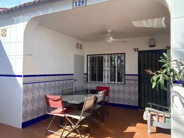 Chalet adosado en Calle Urano, 128, La Siesta - El Salado - Torreta - Foto 1
