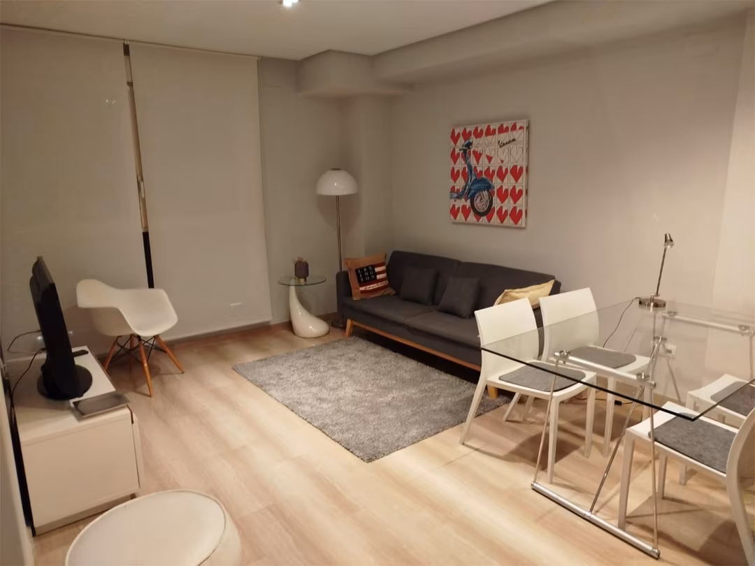 Apartamento en  Avinguda de les Corts Valencianes 26 - Foto 3