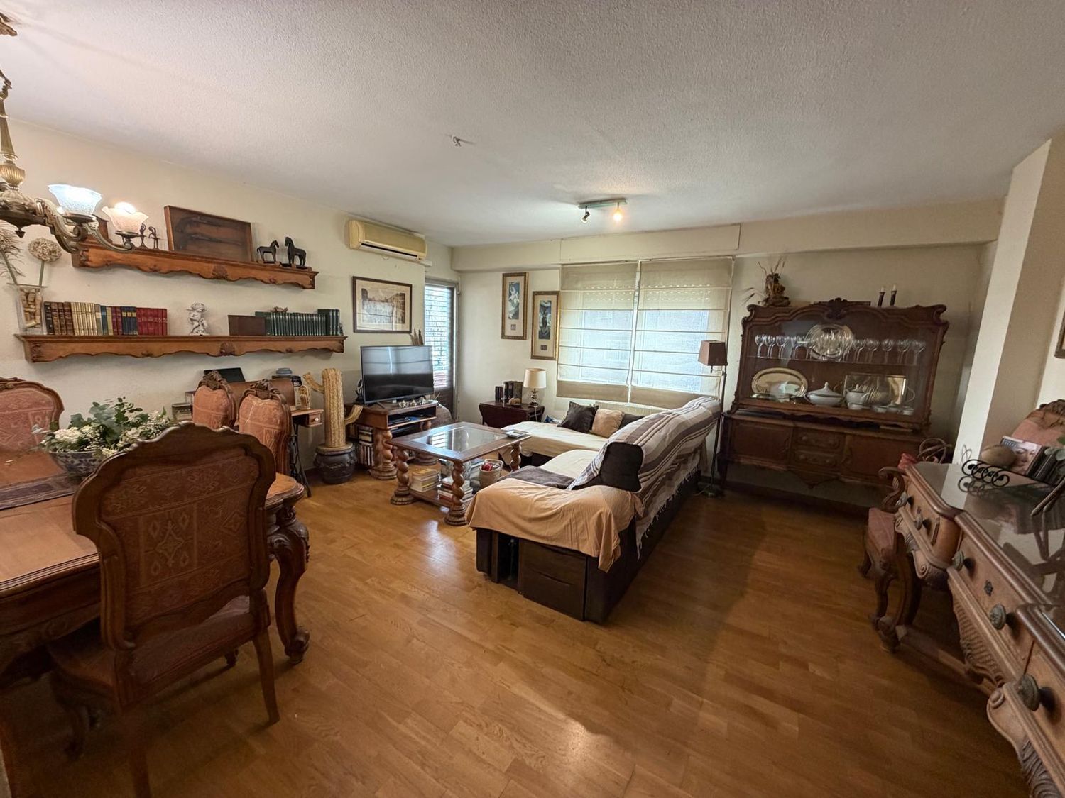 Piso en calle de Sagunt, 67 - Foto 4