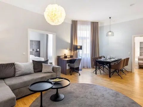 Piso en calle de Fernández de los Ríos, 63