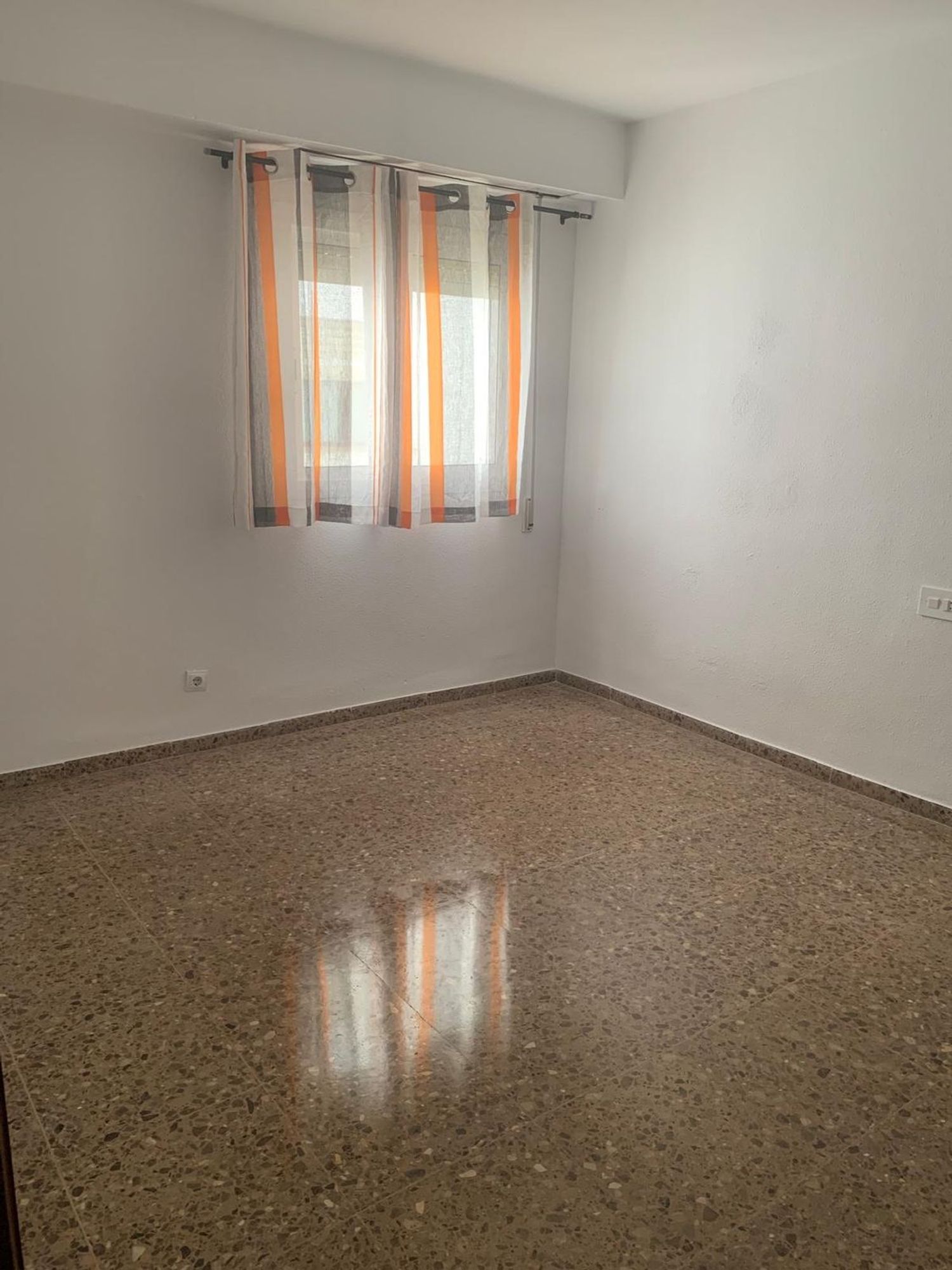 Piso en Calle l'Alcalatén, 1 - Foto 6