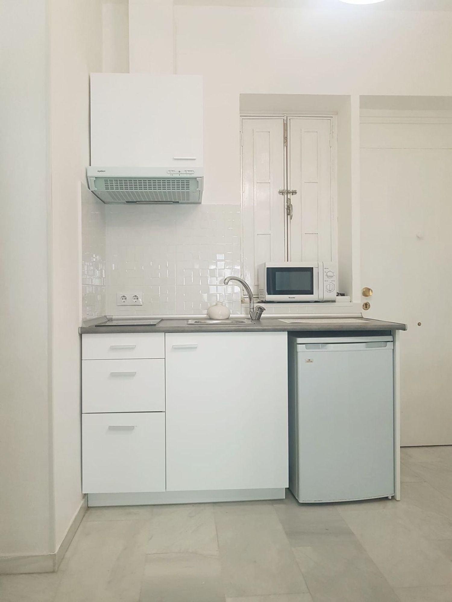 Estudio en calle Martínez Montañés, 9 - Foto 10