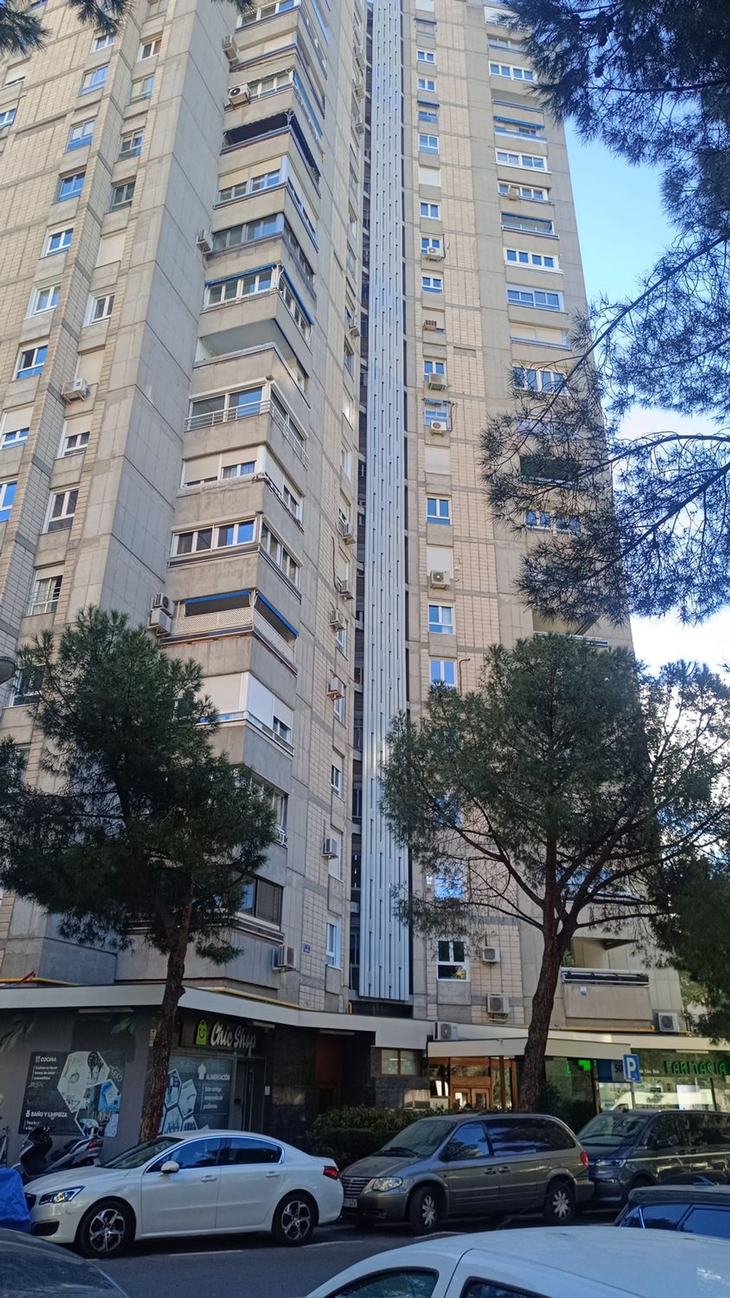 Piso en calle de Caleruega, 50 - Foto 1