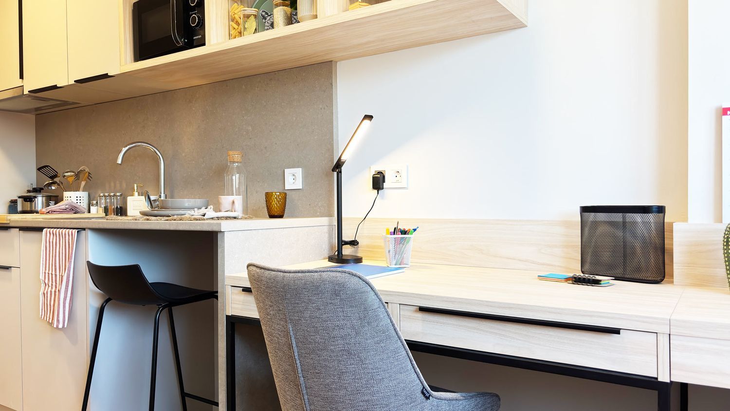 Estudio en avenida de la Democracia, 9 - Foto 8