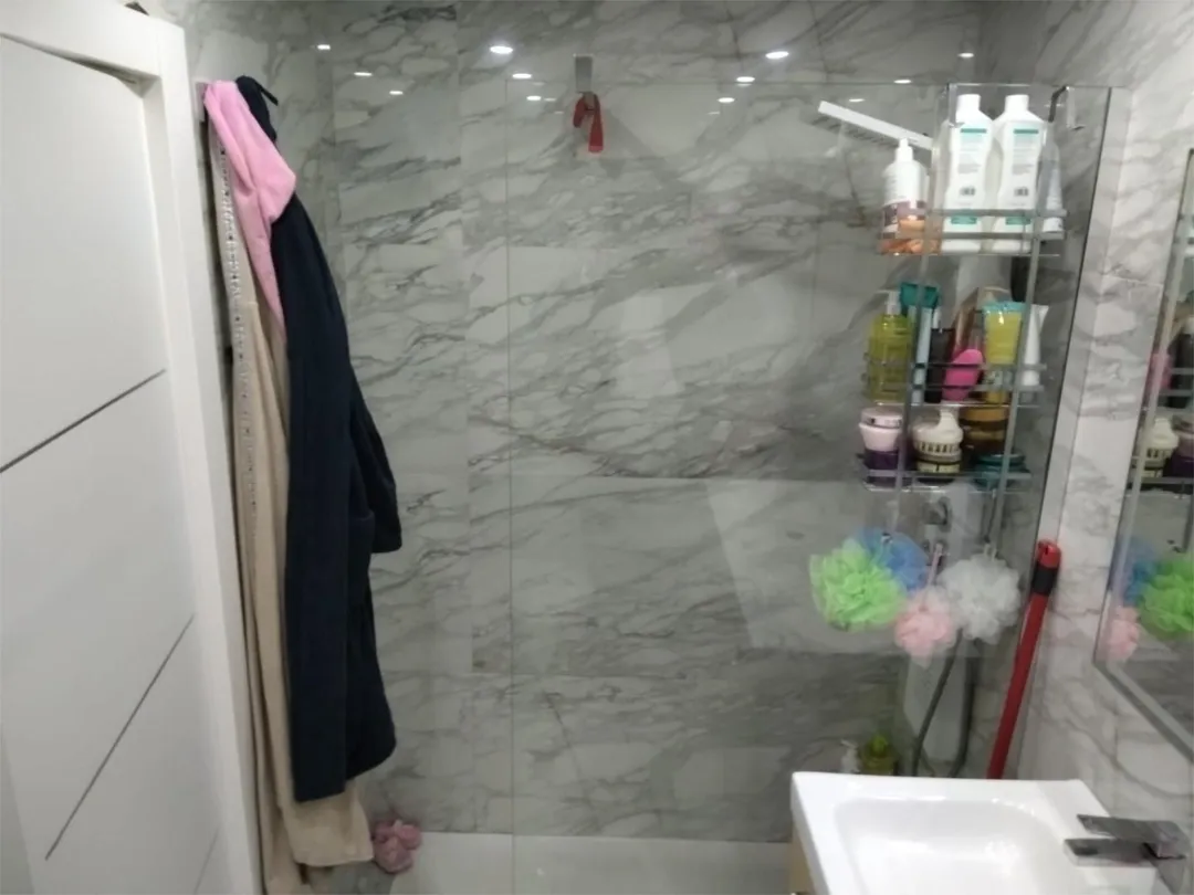 Piso en  Avinguda Sant Esteve 96 - Foto 6