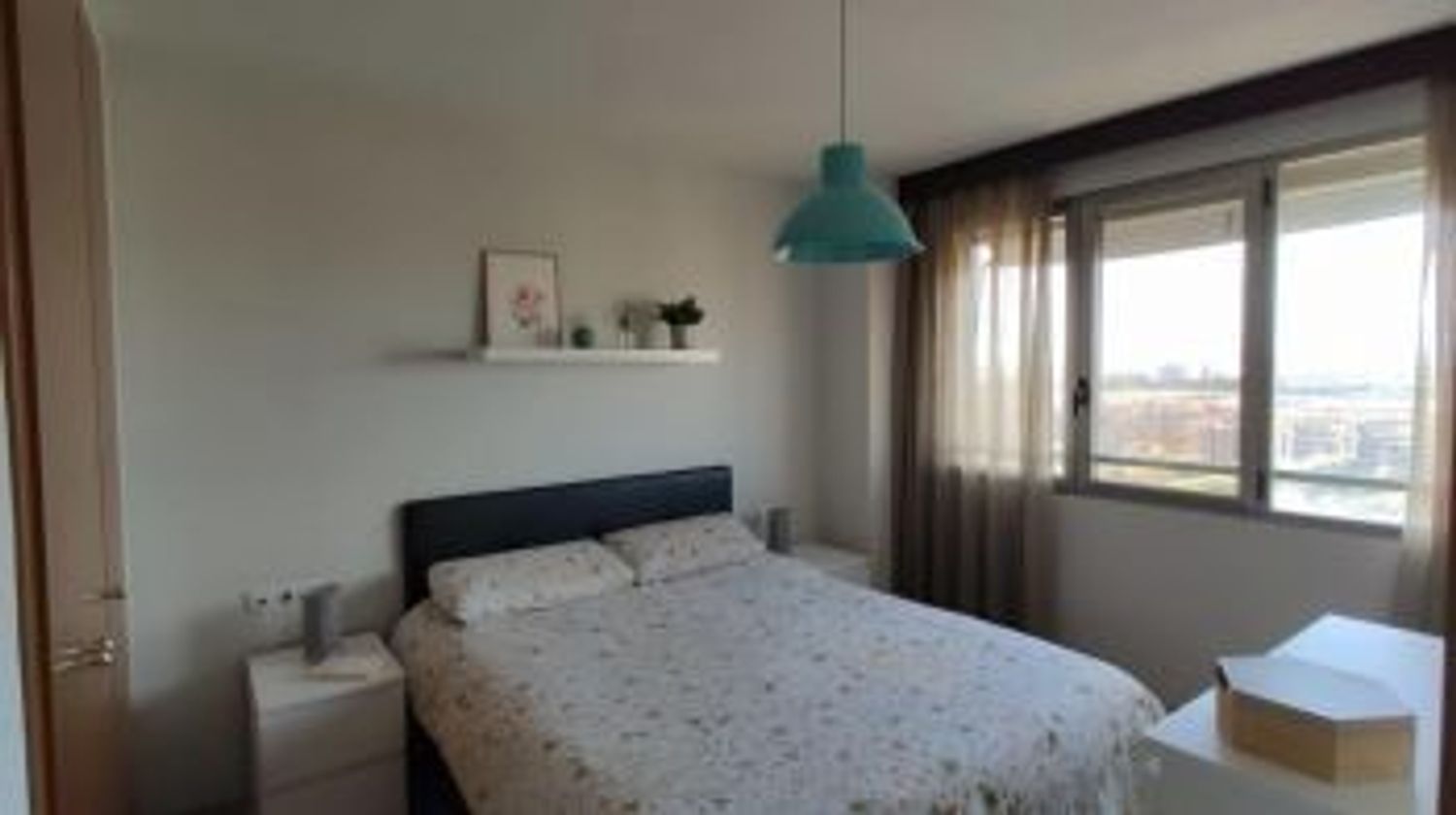 Piso en avenida de les Corts Valencianes, 45 - Foto 1