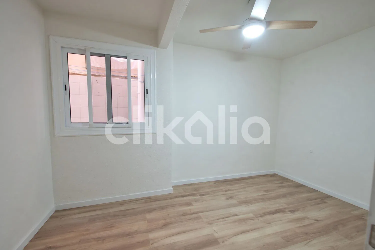 Piso en calle Jazmín - Foto 13