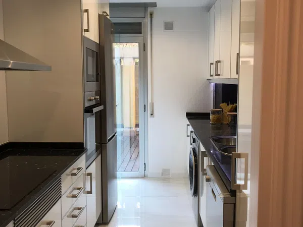 Dúplex en Barrio El Poblenou - Foto 8