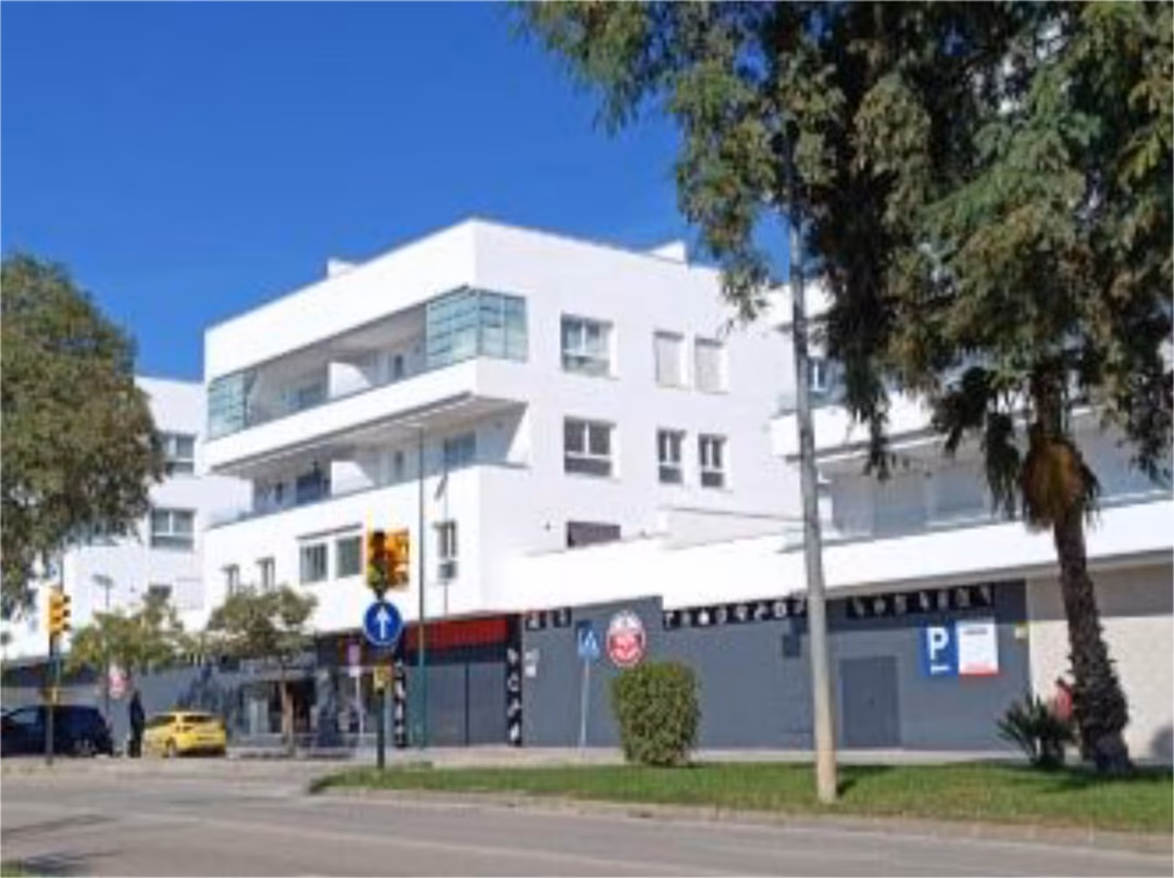 Ático en  Calle Vicenzo Bellini 4