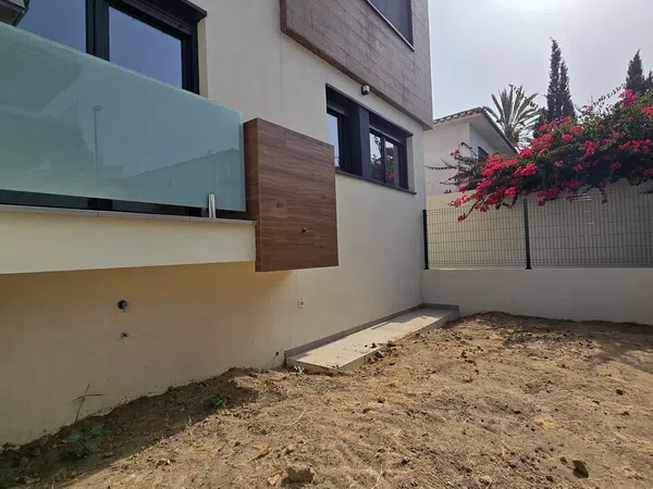 Piso en Calle Eugenio Sellés, 36, Pedregalejo - Morlaco - Foto 2