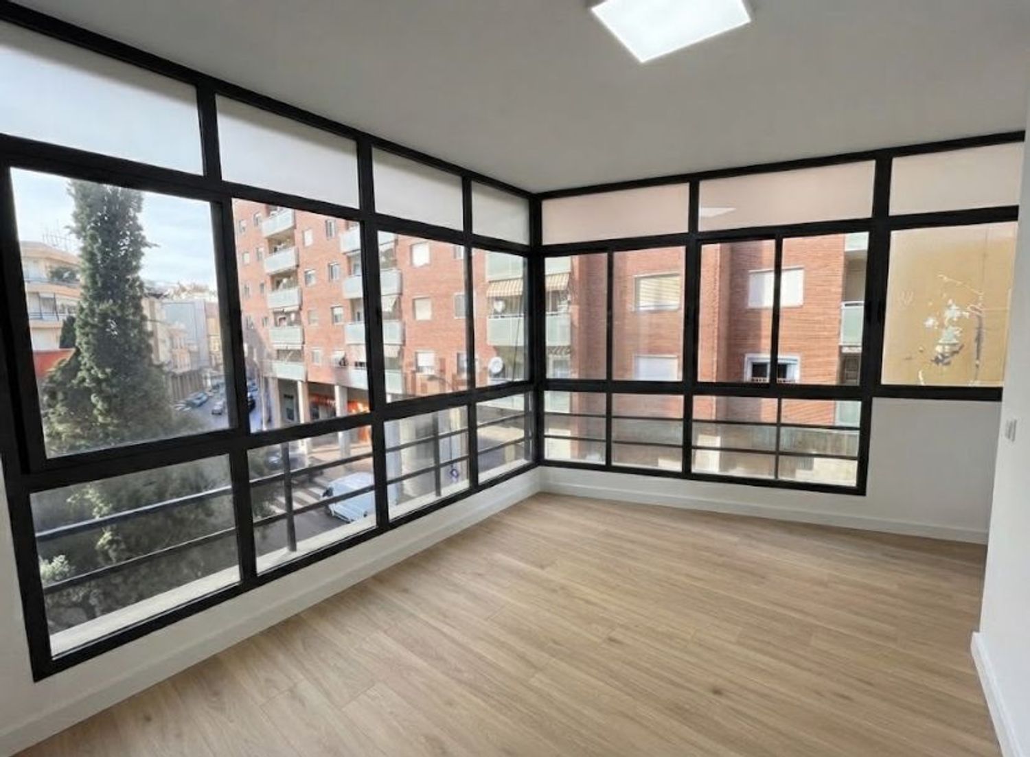 Piso en Calle d'Antoni Aulèstia Pijoan, 1, Centre, Centre - Foto 3