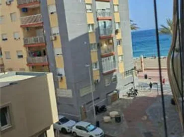 Piso en Zapillo - Foto 1