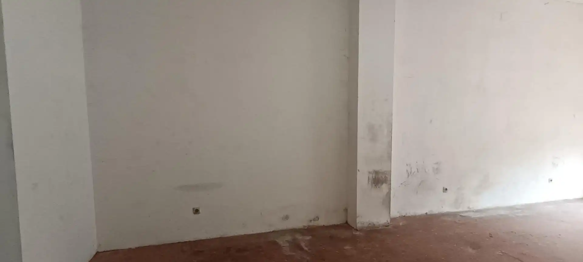 Local comercial en Sabadell - Foto 12