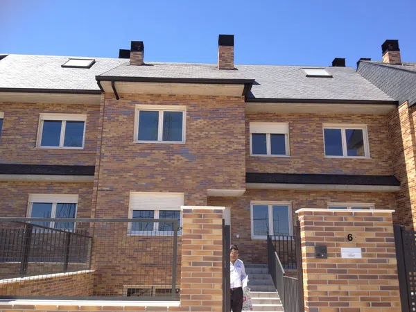 Chalet adosado en Urb. roza martin Los Satélites - Roza Martín