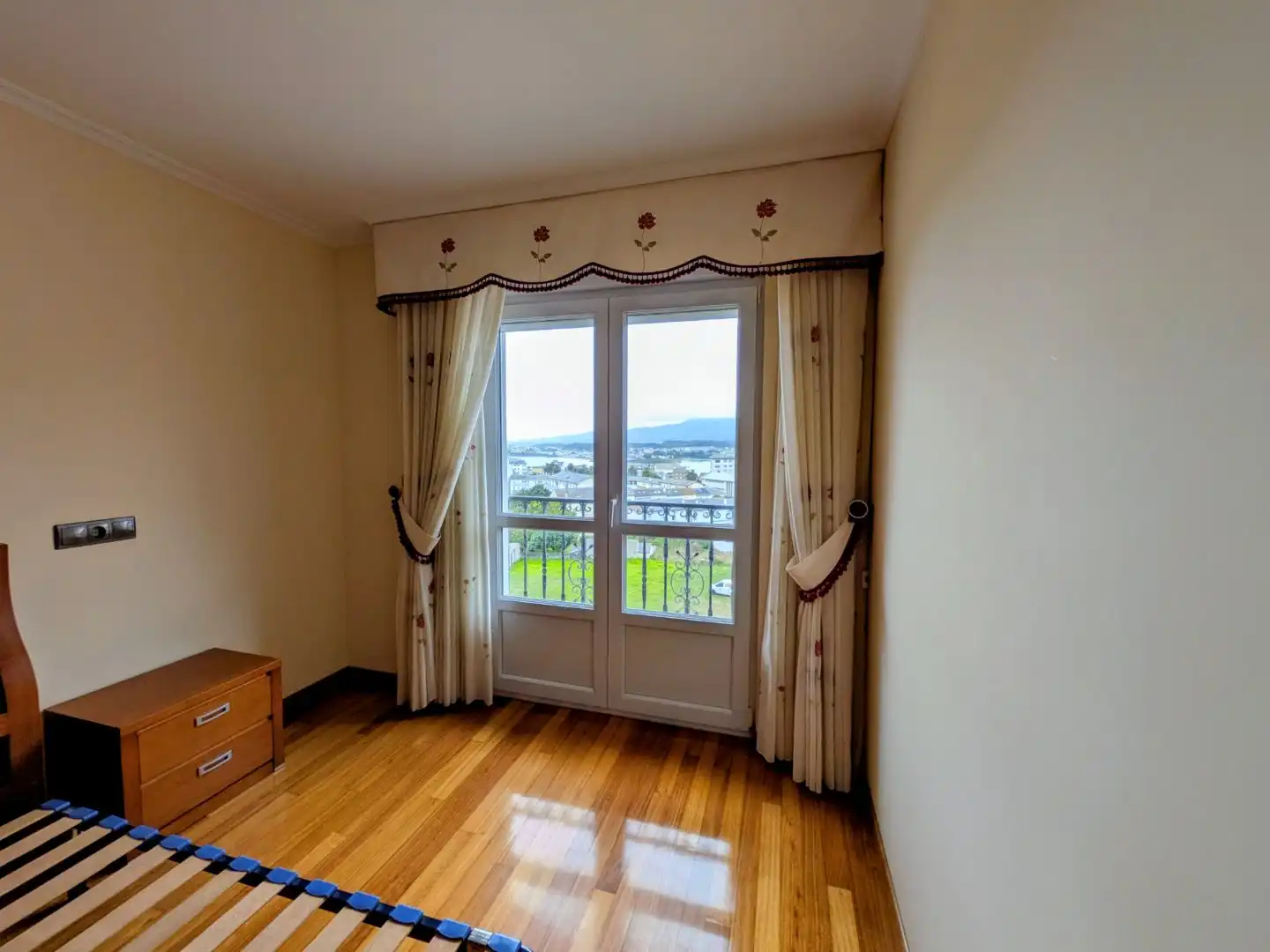 Piso en  Rúa Mestre Lugilde 1 - Foto 9