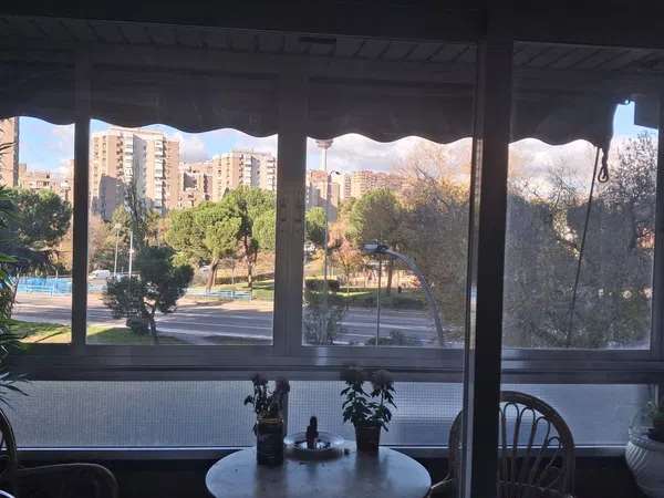 Piso en ramon areces, 16