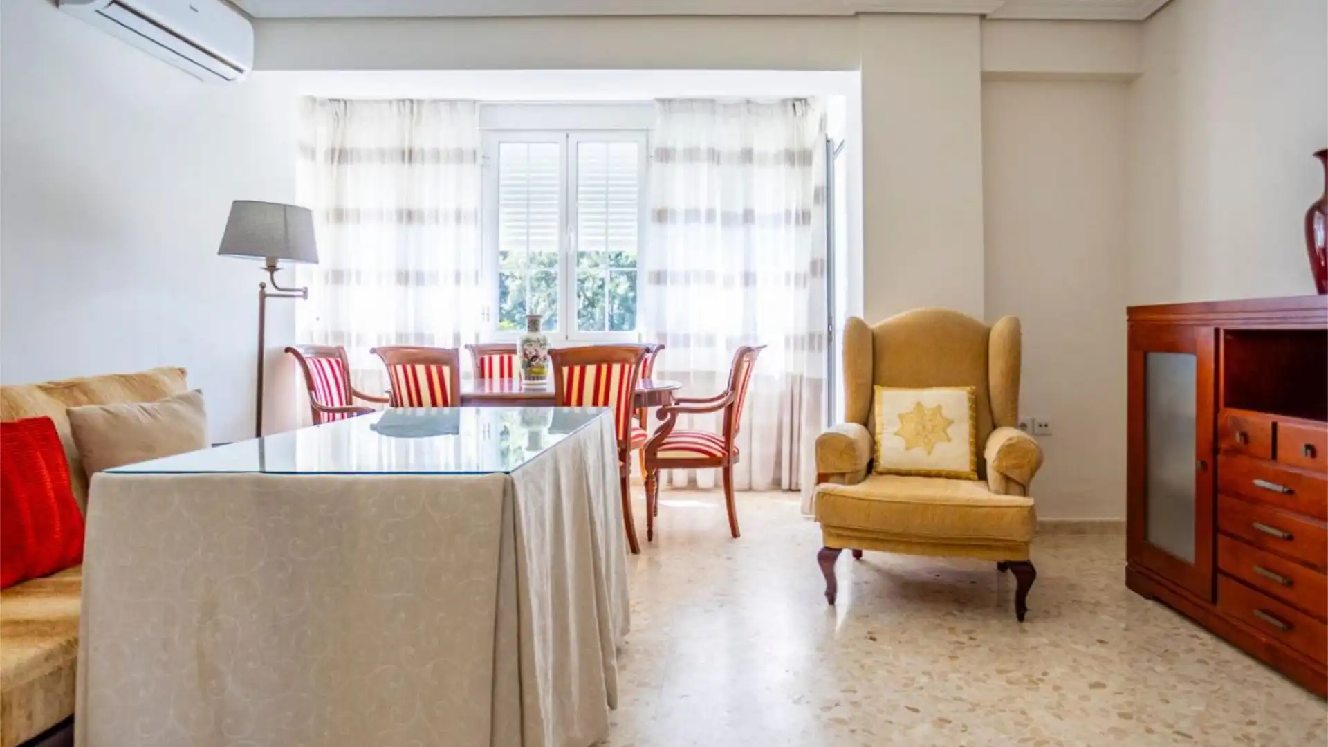 Piso en  Calle Virgen de las Torres 12 - Foto 4