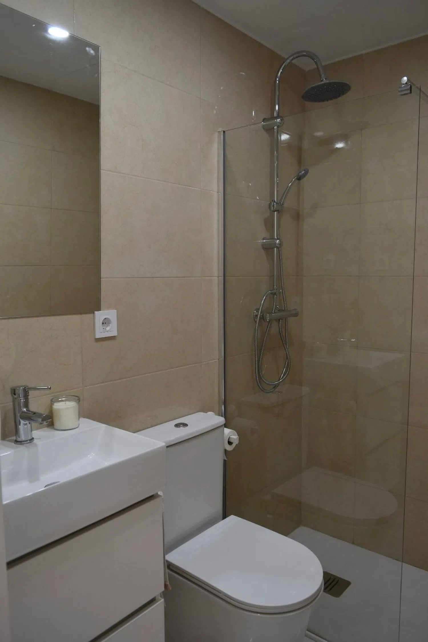 Piso en calle de Embajadores, 49 - Foto 7