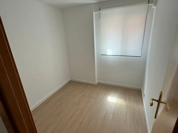 Piso en Calle de la Milagrosa, 8, Ciudad Jardín - Parque Roma - Foto 9