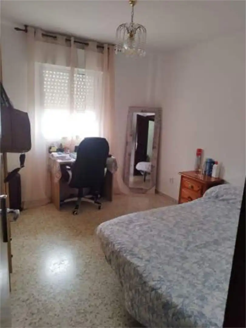 Piso en San Julián - Foto 8