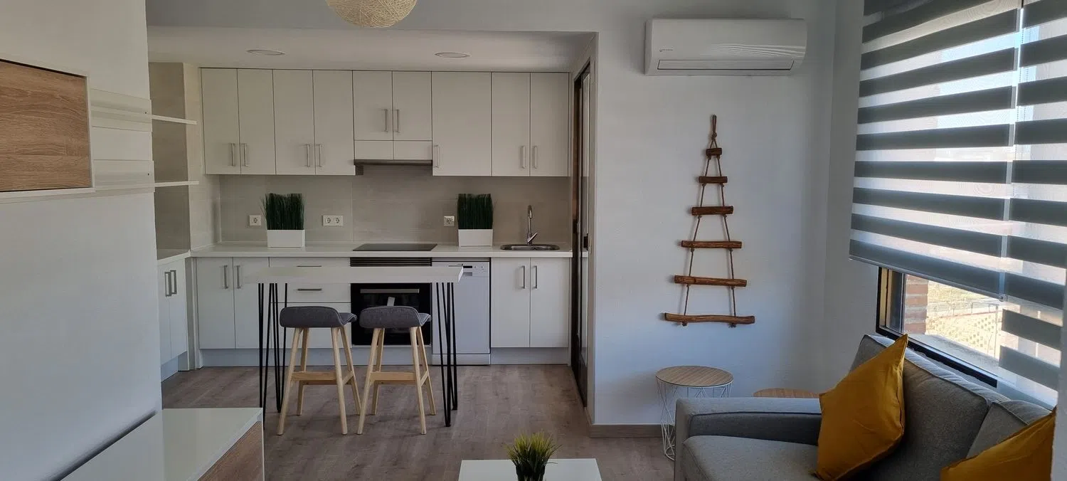 Piso en calle Infanta Cristina, 1 - Foto 1