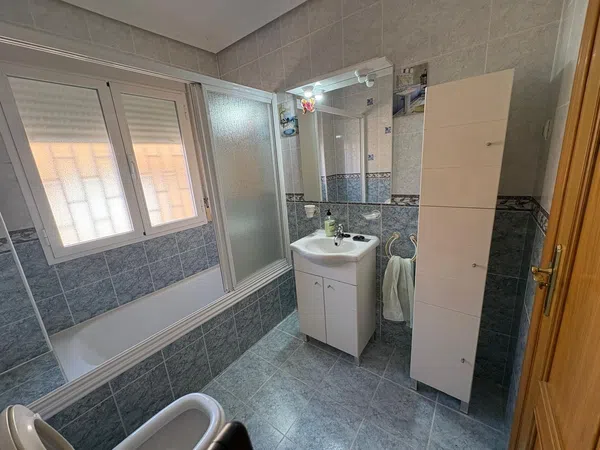Casa o chalet independiente en Calle Jacinto Benavente, 15 - Foto 2