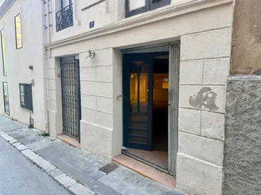 Piso en  Carrer de Llers 7 - Foto 9