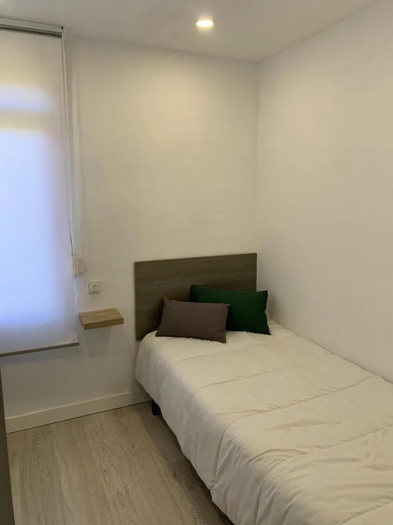 Piso en  Pasaje de Teba 2 - Foto 3