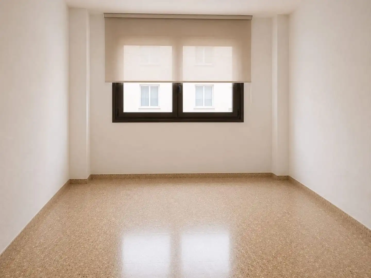 Piso en  Carrer de Sant Lluís 13 - Foto 7