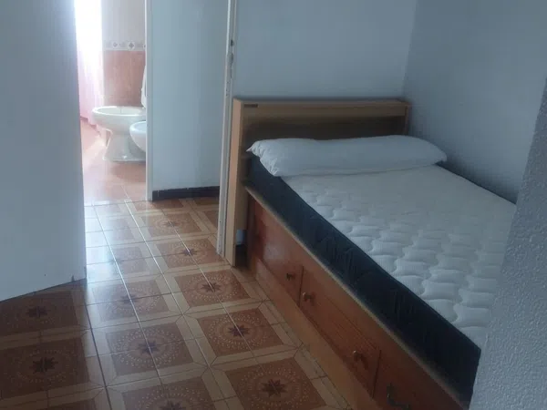 Alquiler de piso en Avenida Santa Cecilia, 1 - Foto 8