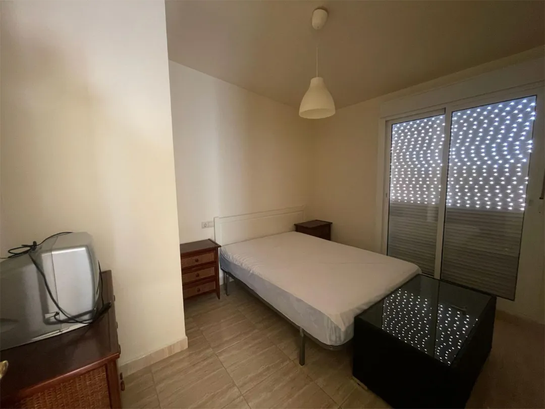 Piso en  Calle la Pasionaria 4 - Foto 2