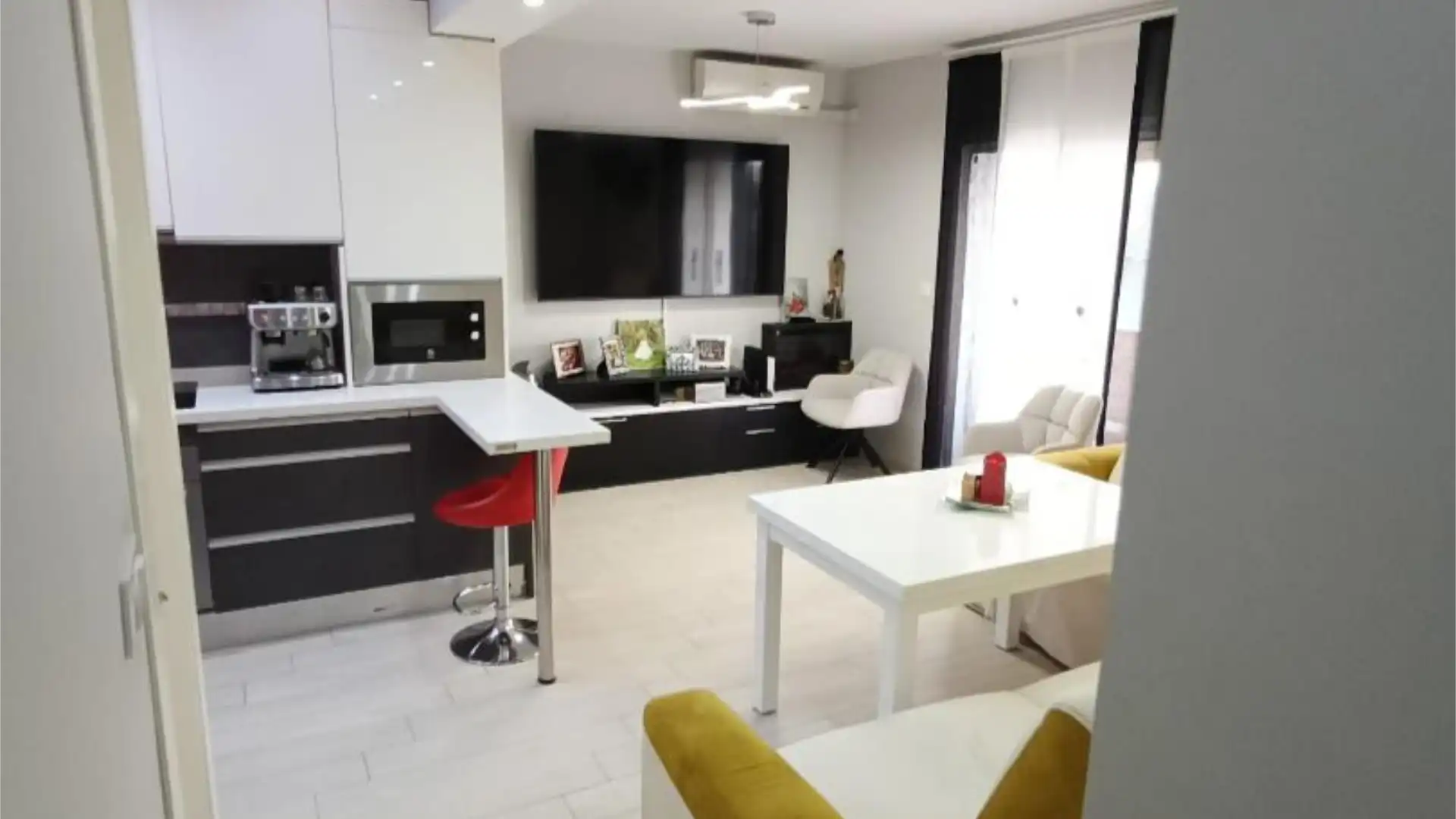 Piso en  Calle Juan Sebastián Elcano 14 - Foto 1