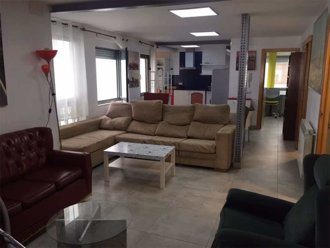Piso en  Avenida de Villamayor 14