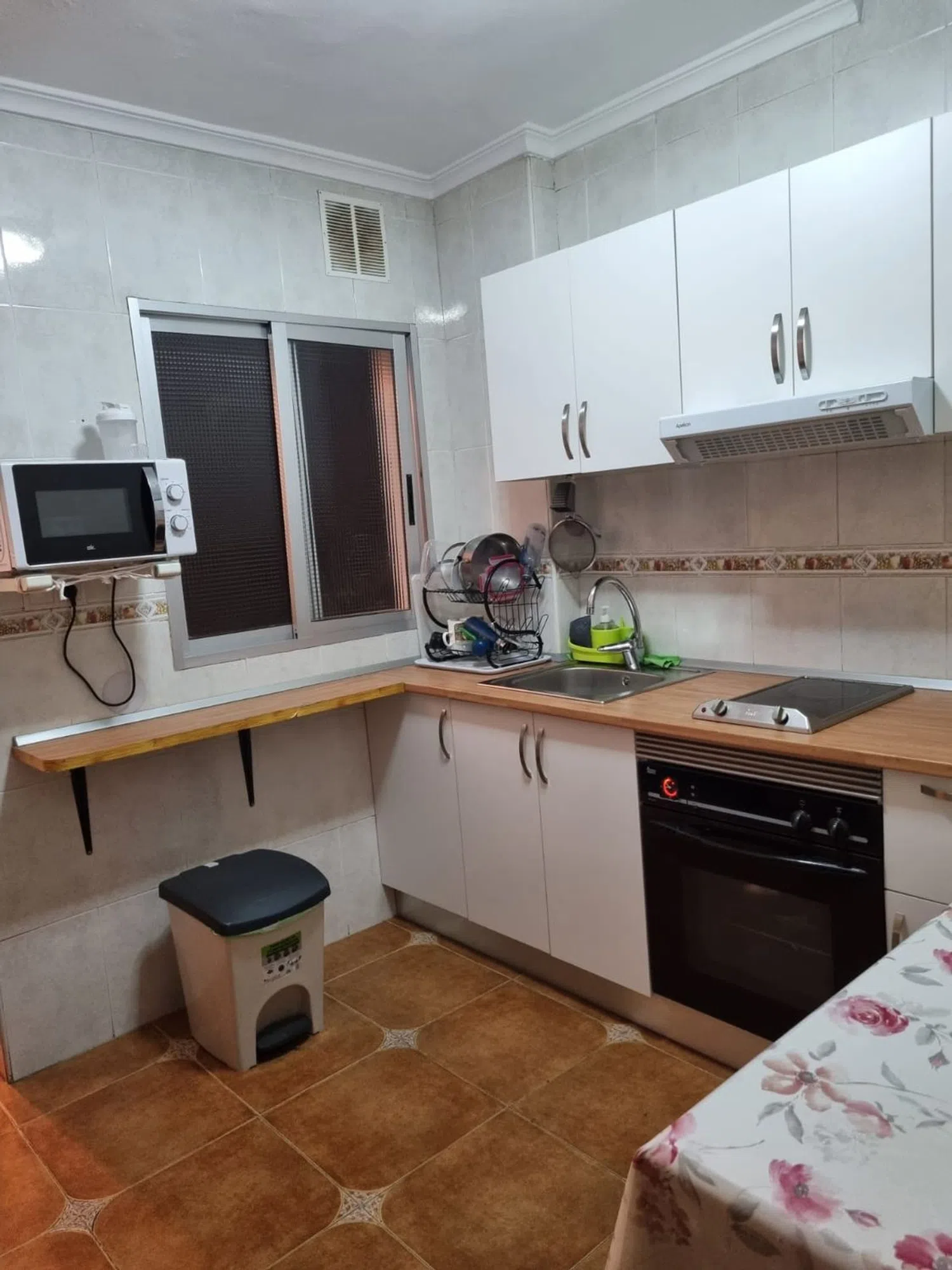 Piso en calle Cómpeta, 20 - Foto 13