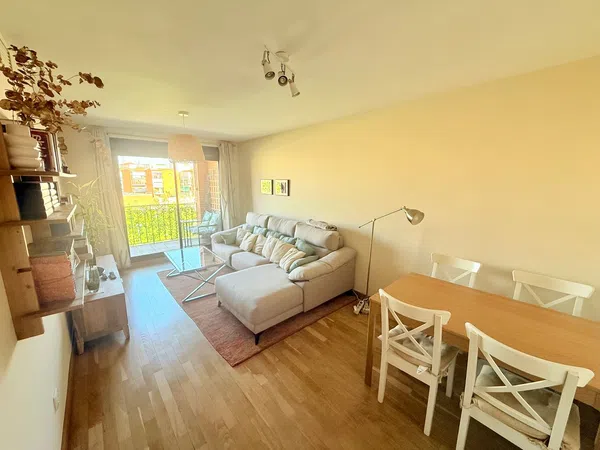 Piso en calle del General Ricardos, 159