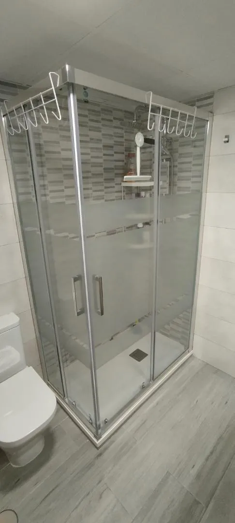 Piso en  Calle Reina Victoria 21 - Foto 23