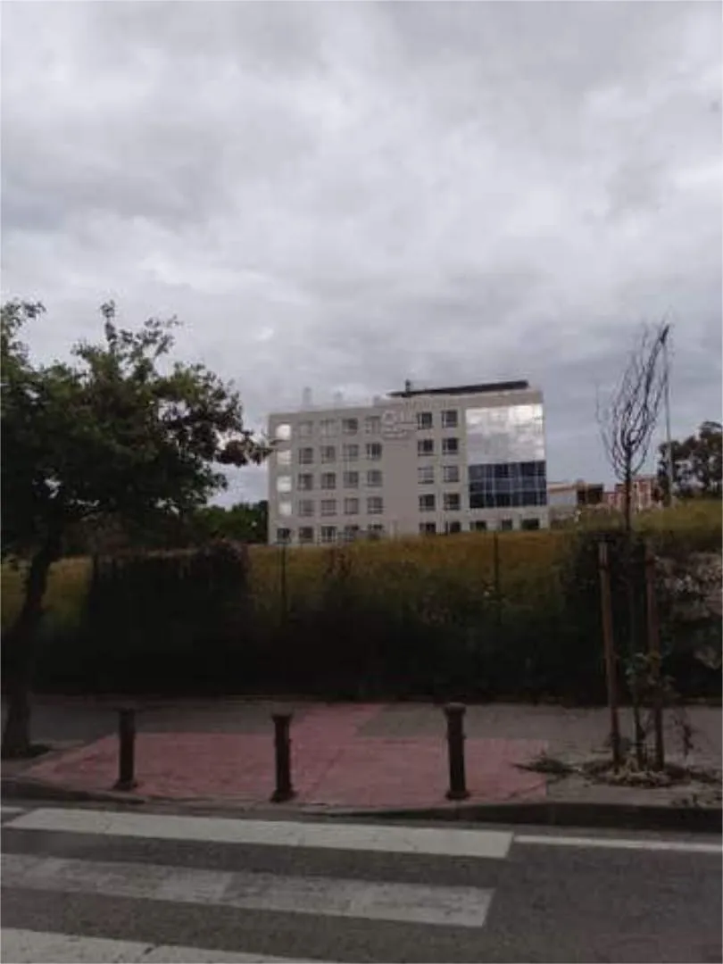 Piso en Avenida denia - Foto 1