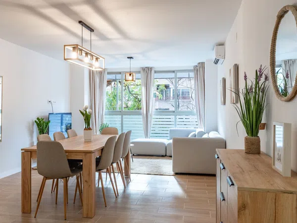 Piso en avenida de Peris i Valero, 170