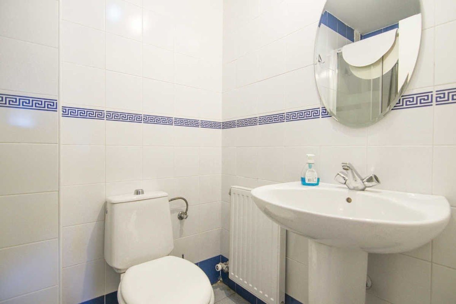 Piso en calle Alcalá la Real, 12 - Foto 2