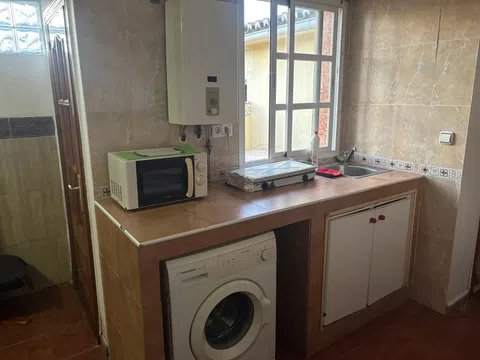 Estudio en calle Higueras, 41