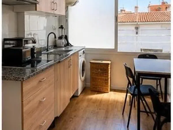 Piso en Calle Arquitecto Morell, 21, Ensanche-Diputación - Foto 5