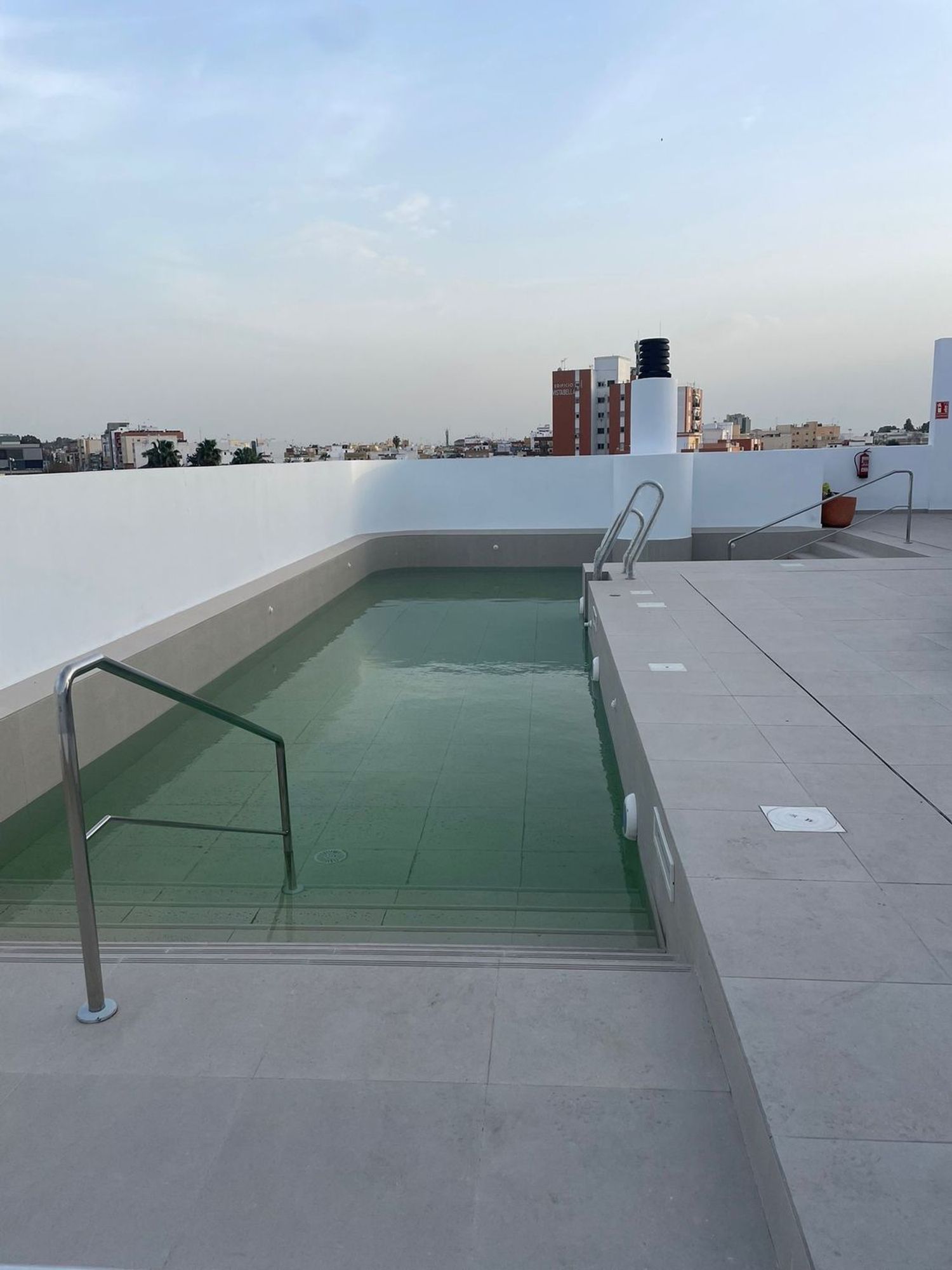 Piso en calle Jardines de Císter, 2