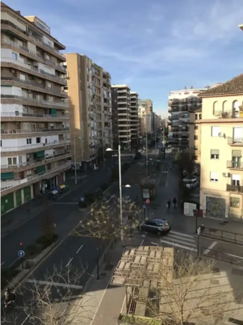 Piso en  Camino de Ronda 52 - Foto 9