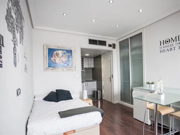 Estudio en calle de la Princesa, 25