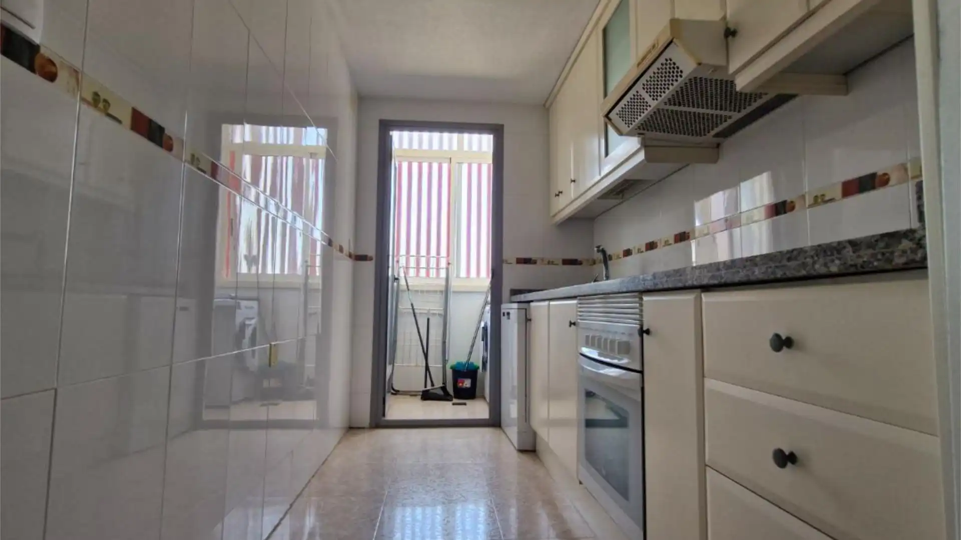 Piso en  Carrer Gran Vía 17 - Foto 15