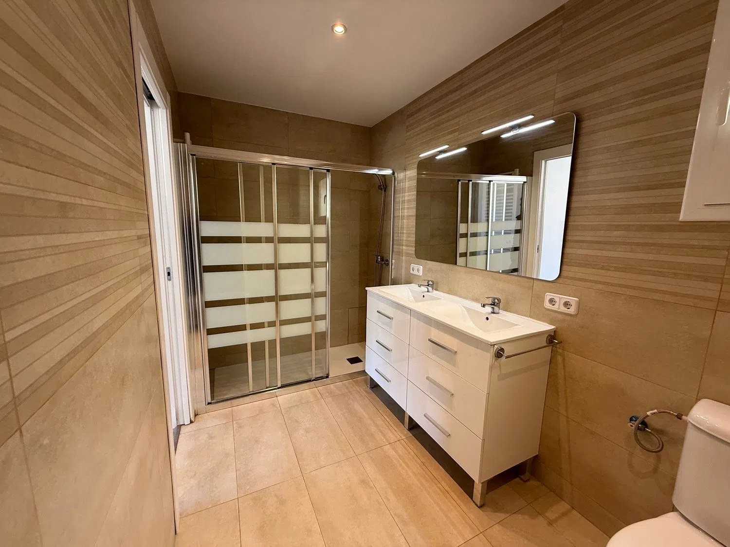 Piso en calle de González Tablas, 21 - Foto 27