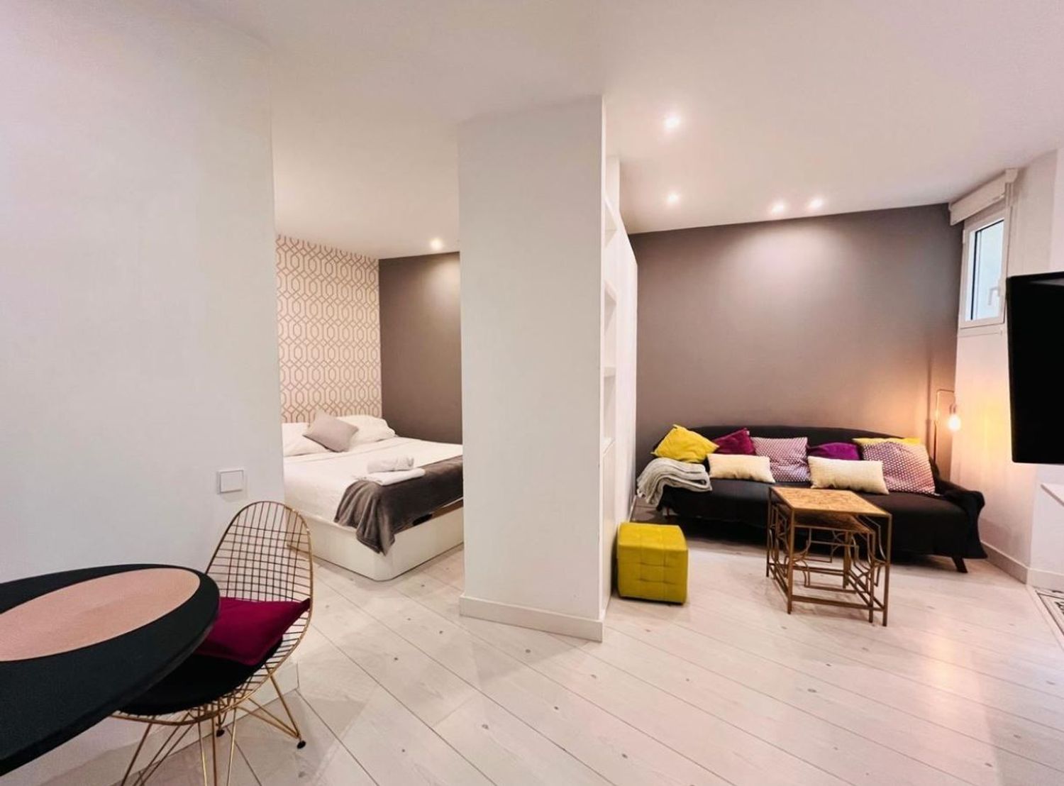 Piso en calle de Casto Plasencia, 11 - Foto 1