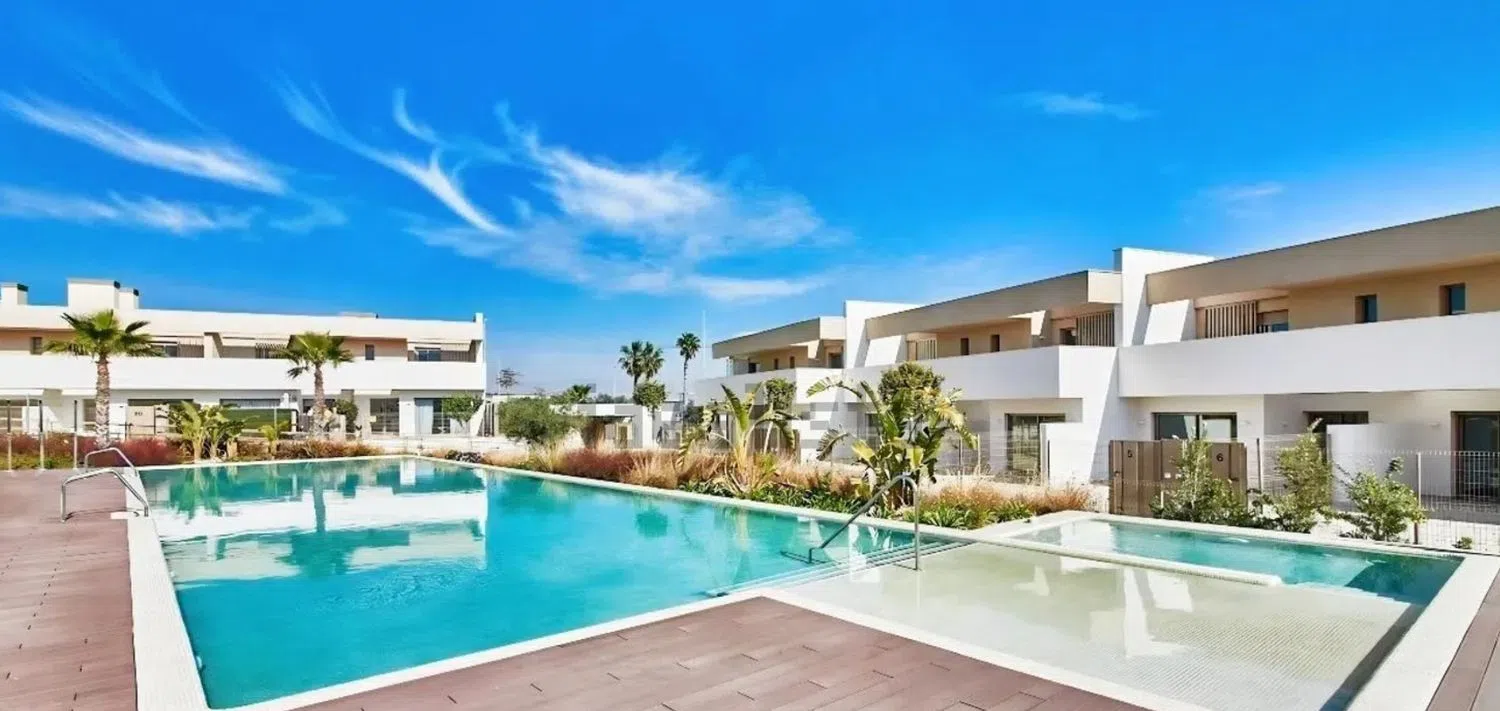 Chalet pareado en calle 42 Vistahermosa, 5 a - Foto 1