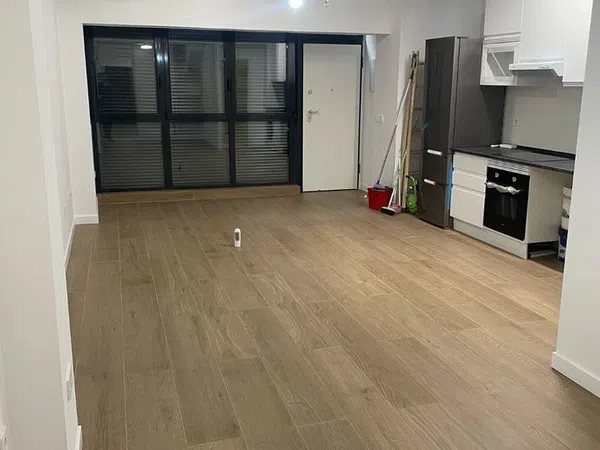 Piso en calle de Eduardo Marquina, 42