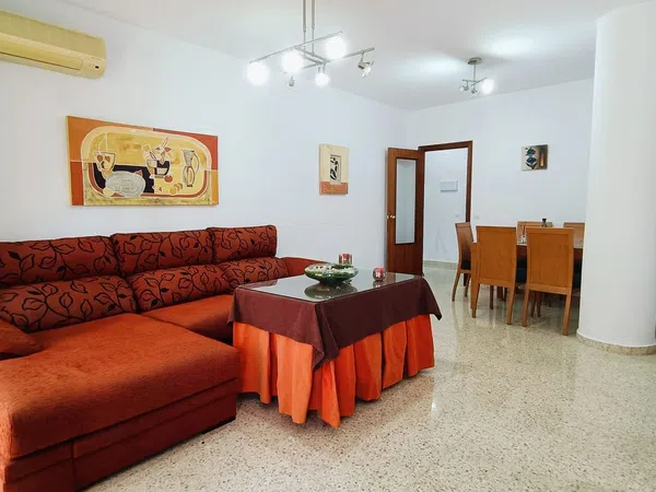 Piso en calle Thailandia, 7